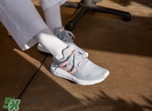 adidas originals swift run上腳效果怎么樣？
