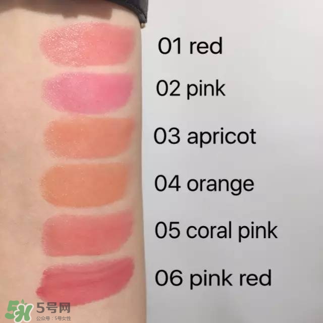 娥佩蘭瑩潤(rùn)滋養(yǎng)唇膏怎么樣？娥佩蘭唇膏多少錢(qián)