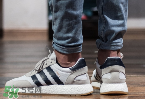 adidas iniki runner上腳效果怎么樣？阿迪達(dá)斯復(fù)古跑鞋好看嗎？
