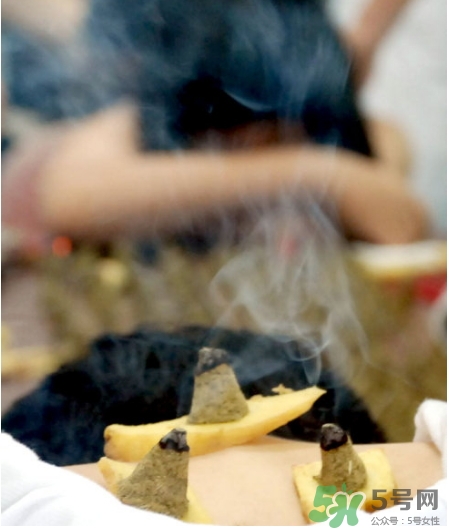 貼三伏灸癢是怎么回事？貼三伏灸癢怎么辦？