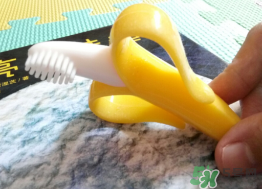 Baby banana香蕉寶寶牙膠好用嗎？Baby banana香蕉寶寶牙膠怎么樣？