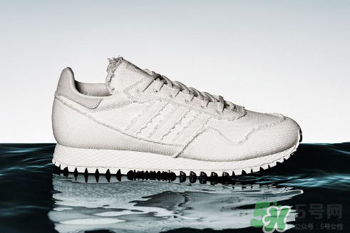 daniel arsham與adidas聯(lián)名new york運(yùn)動(dòng)鞋多少錢(qián)_怎么買(mǎi)？