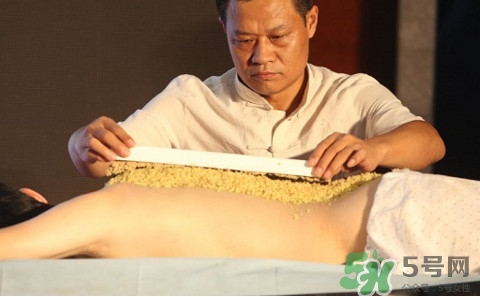 三伏灸一次做多長(zhǎng)時(shí)間？三伏灸用新生姜好還是老的好