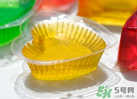 吉利丁片可以用什么代替？吉利丁片可以用qq糖代替嗎