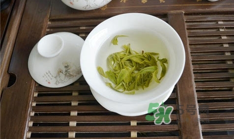 碧螺春泡出的茶是什么顏色？泡碧螺春水溫多少度最好