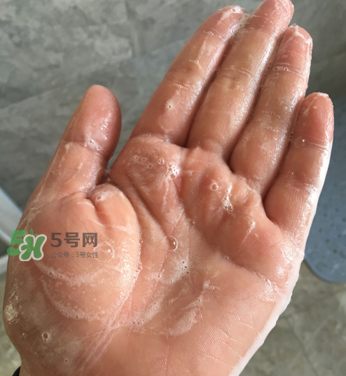 貝蜜清凈痘控油潔面啫喱怎么樣？貝蜜清祛痘控油潔面啫喱好用嗎？