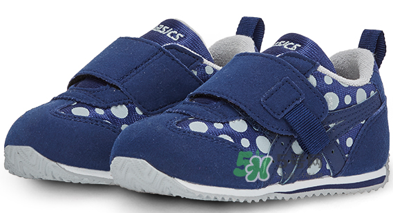 Asics童鞋尺碼對照表 Asics童鞋尺碼怎么選？