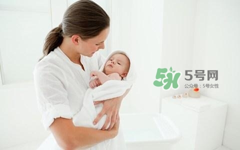 吃什么排惡露最快？產(chǎn)后惡露怎么護(hù)理？