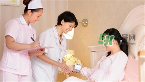 吃什么排惡露最快？產(chǎn)后惡露怎么護(hù)理？