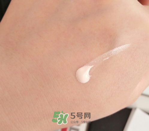 瓷肌美白隔離防曬霜怎么樣？瓷肌美白防曬霜好用嗎？