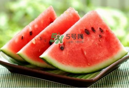 三伏天坐月子可以吃西瓜嗎？三伏天坐月子吃西瓜好嗎？