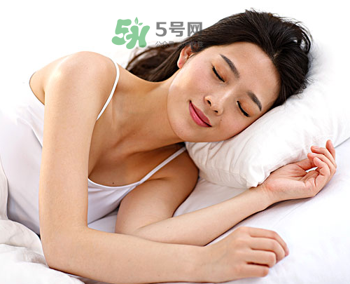 三伏天可以開(kāi)窗睡戶覺(jué)嗎？三伏天開(kāi)窗睡覺(jué)好嗎？