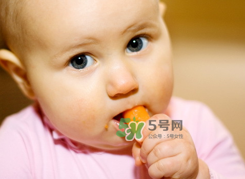 寶寶沒長(zhǎng)牙能吃面條嗎？寶寶沒長(zhǎng)牙能不能喂面條？