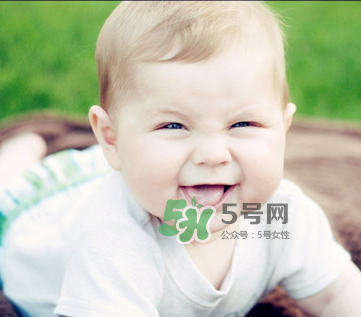 寶寶暑熱癥的癥狀 寶寶暑熱怎么辦？
