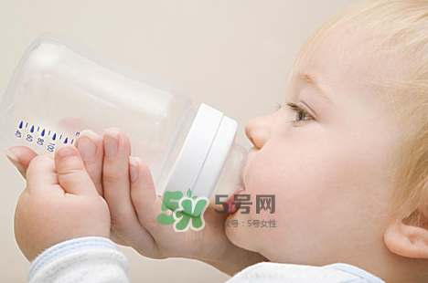 寶寶脫水怎么補(bǔ)水？寶寶脫水怎么辦？