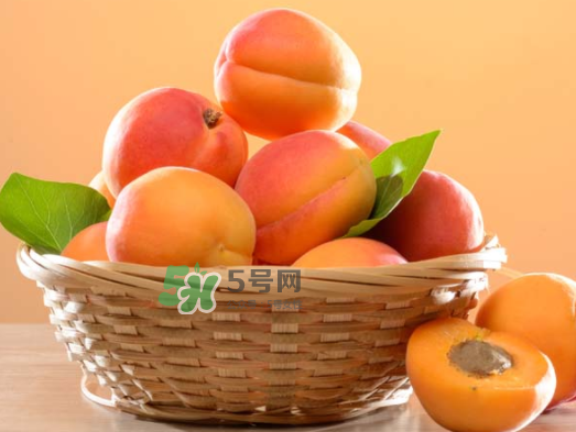 黃桃可以空腹吃嗎？空腹可以吃黃桃嗎？