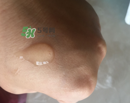 透真玻尿酸保濕精華液怎么樣？透真玻尿酸保濕精華液好用嗎？