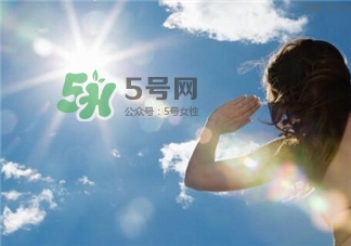 熱感冒和中暑的區(qū)別是什么？熱感冒和中暑的區(qū)別