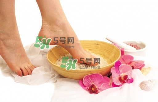 花椒水泡腳能減肥嗎？花椒水泡腳能治什么病