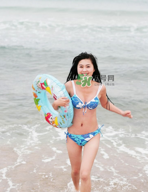 游泳要戴耳塞嗎？游泳可以不戴耳塞嗎？