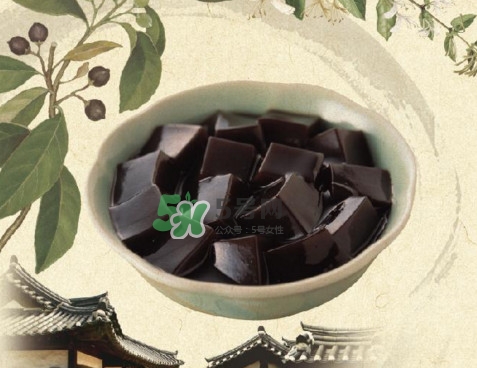 龜苓膏里有龜嗎？龜苓膏什么時候吃最好