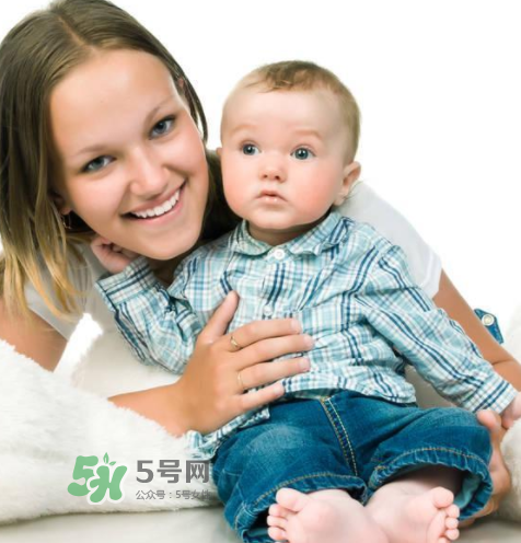 寶寶夏天咳嗽能開空調(diào)嗎？夏天寶寶咳嗽還能吹空調(diào)嗎？
