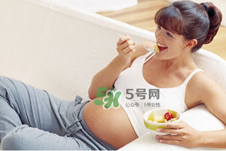 胎動的感覺有哪幾種？胎動的感覺是什么樣的