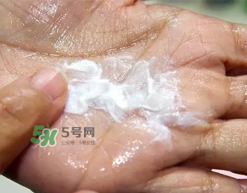 親潤孕婦護膚品怎么樣？親潤豆乳補水系列好用嗎？