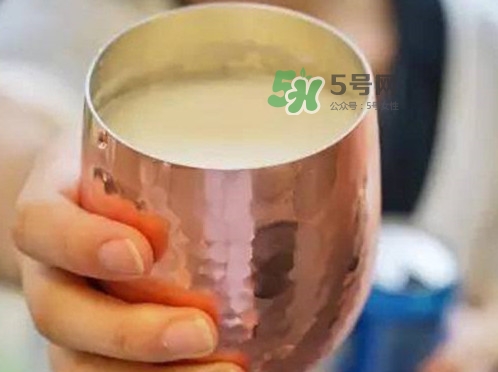 奶啤是酸奶的一種嗎？奶啤會不會醉？