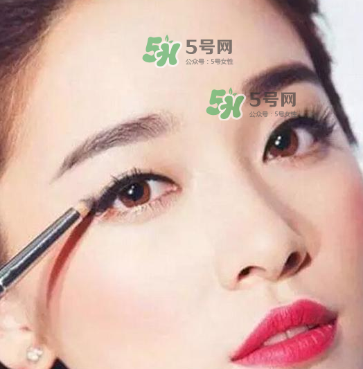 美瞳線有返色期嗎？美瞳線什么時候返色？