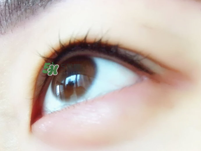 做美瞳線麻藥進(jìn)眼睛怎么辦？做美瞳線麻藥灼傷眼睛怎么辦？
