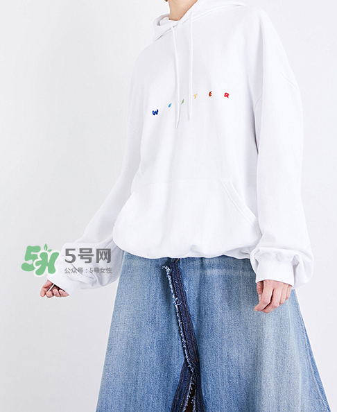vetements sweater衛(wèi)衣多少錢_在哪買？