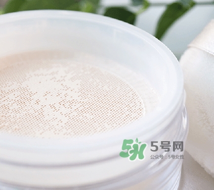three散粉怎么樣？three自然植物透光散粉色號