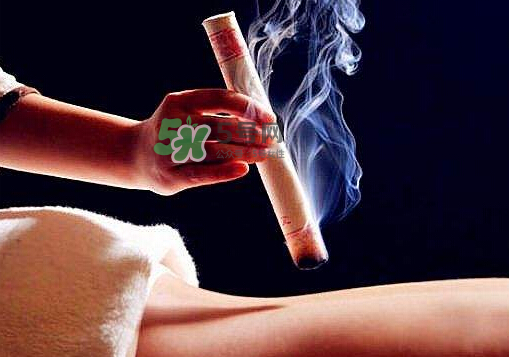 三伏天拔罐好嗎？三伏天拔罐好還是艾灸好？