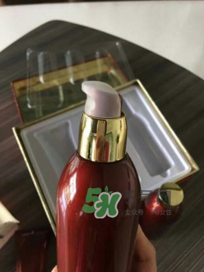 丸美巧克力絲滑系列適合什么年齡_什么皮膚？