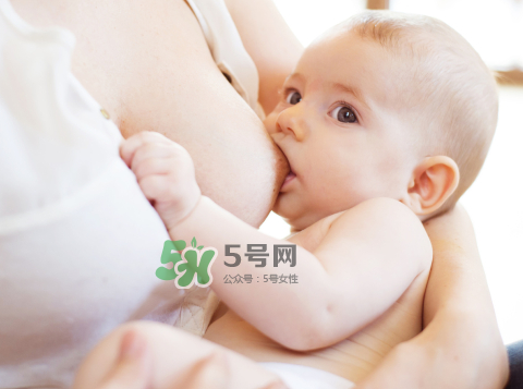 三伏天坐月子可以出門嗎？坐月子多久可以出門？