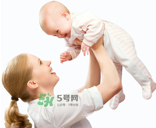 三伏天坐月子可以出門嗎？坐月子多久可以出門？