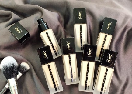 YSL恒久完美無瑕粉底液色號(hào) YSL2017秋冬新款粉底液試色