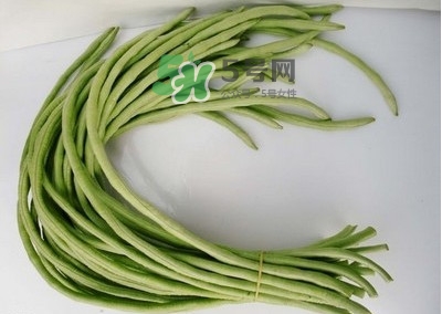 豇豆沒(méi)熟會(huì)中毒嗎？豇豆能和土豆一起吃嗎