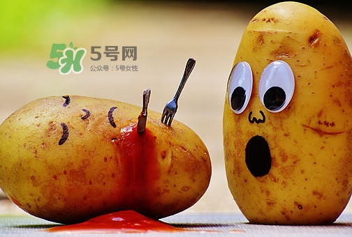 豇豆沒(méi)熟會(huì)中毒嗎？豇豆能和土豆一起吃嗎