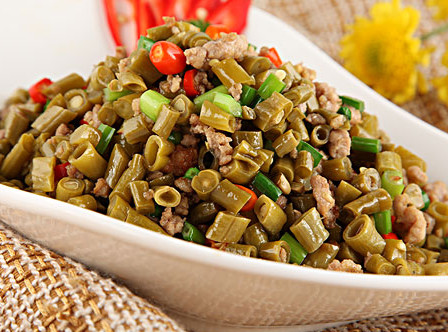 酸豇豆炒什么好吃？酸豇豆可以炒什么