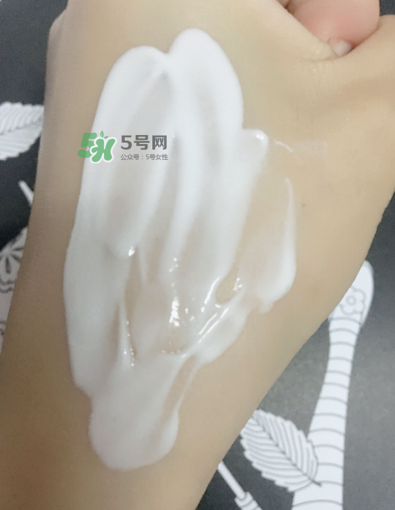 雅漾芙蓉蜜怎么樣？雅漾芙蓉蜜好用嗎？