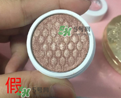 colourpop眼影真假怎么分辨？colourpop眼影真假對比