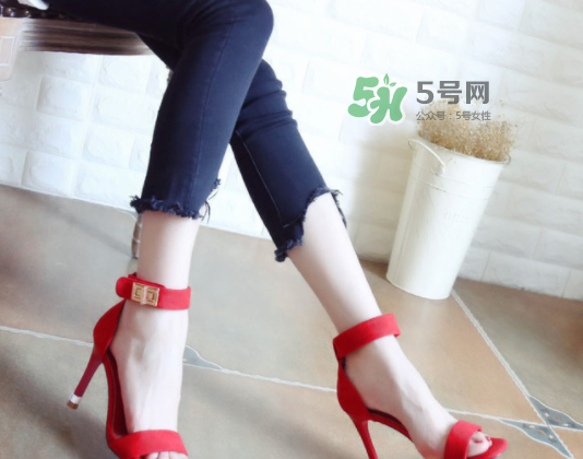 閏六月給老婆買什么？閏六月為什么要給老婆買紅鞋？
