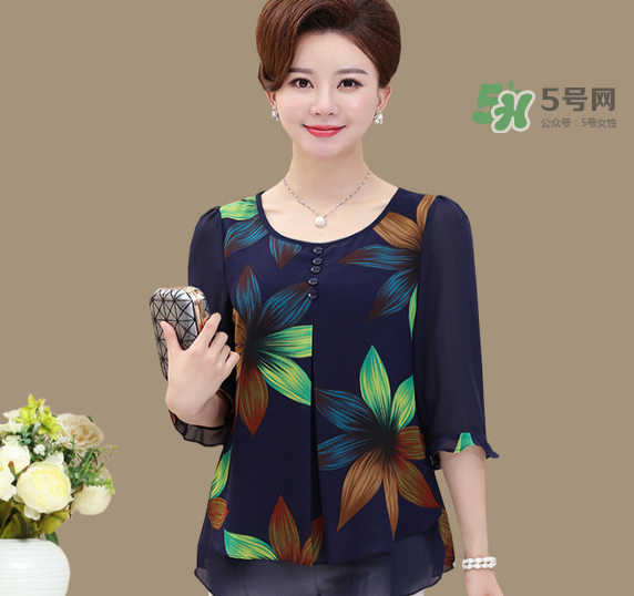 閏六月為什么要給媽媽買衣服？閏六月給媽媽買什么？