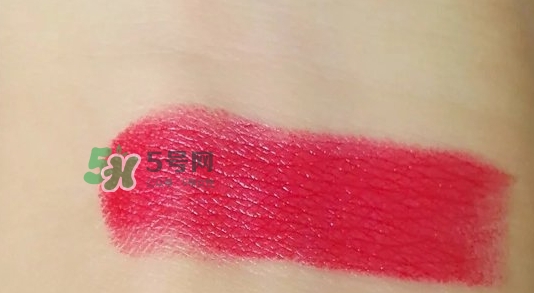百雀羚三生花口紅怎么樣？百雀羚口紅使用心得