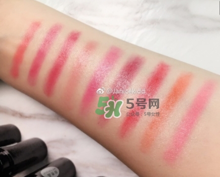 visee果凍夾心唇膏怎么樣？visee夾心唇膏色號試色