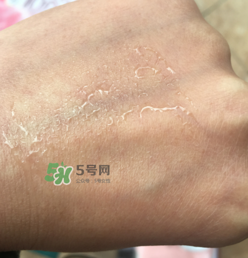 透真玻尿酸爽膚水怎么樣？透真玻尿酸美肌水好用嗎？