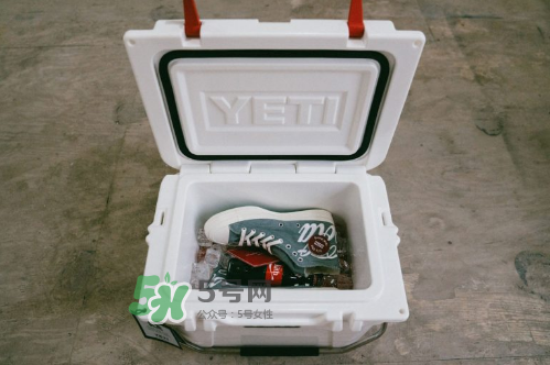 kith cocacola與converse聯(lián)名可樂鞋多少錢_什么時候發(fā)售？