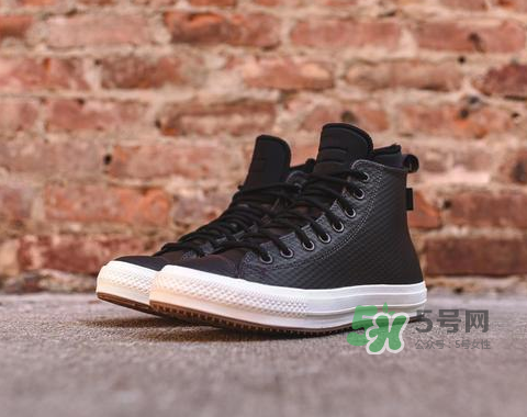 匡威新款開(kāi)口笑sneaker boot系列多少錢(qián)_在哪買(mǎi)？